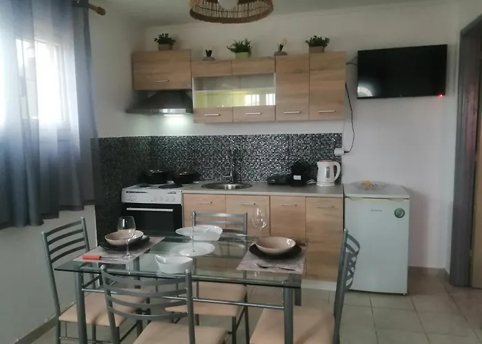 White House Apartman *