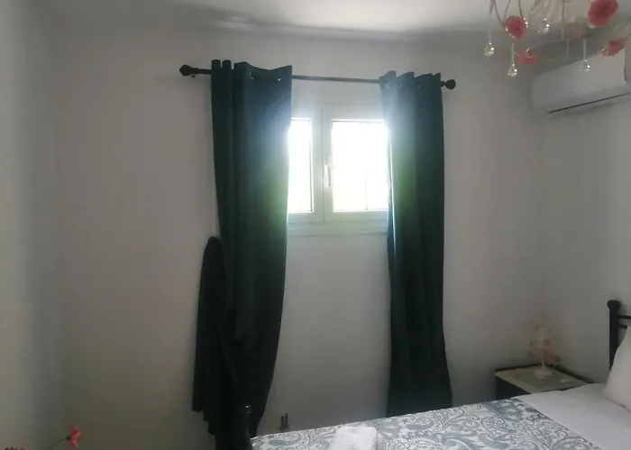 White House * Monemvasía