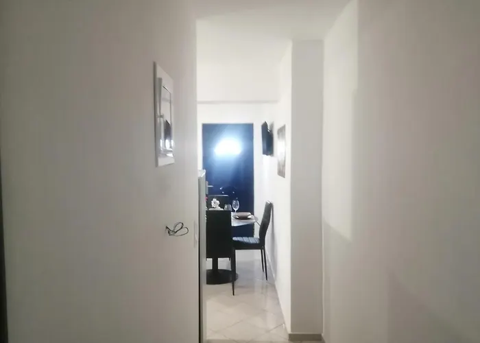 White House Monemvasía